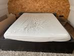 Bed 2persoons (incl. ombouw, lattenbodem en matras), Ophalen, Gebruikt, Bruin, Tweepersoons
