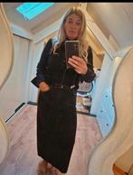 Nieuwe spijkerrok met klinkers en split, Kleding | Dames, Maat 38/40 (M), Blauw, Nieuw, Ophalen of Verzenden