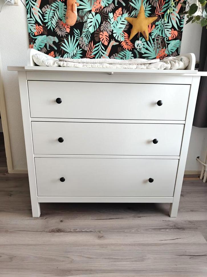 IKEA Hemnes Commode/Kast met Verlengstuk, Kinderen en Baby's, Kinderkamer | Commodes en Kasten, Zo goed als nieuw, Commode, 90 tot 105 cm