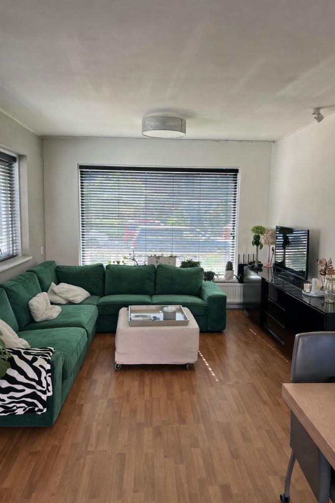 Ikea Kivik groene hoes 2+3 zits hoekbank, Huis en Inrichting, Banken | Bankstellen, Gebruikt, Hoekbank, Vierpersoons of meer, 75 tot 100 cm