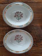 schalen en kommetjes van Wedgwood Home, Garden maze,, Huis en Inrichting, Ophalen of Verzenden, Zo goed als nieuw, Kom(men), Wedgwood