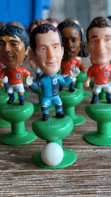 Verzameling voetbal poppetjes beschikbaar voor biedingen