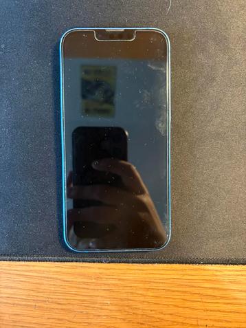 iPhone 13 Blauw - Gebruikt beschikbaar voor biedingen