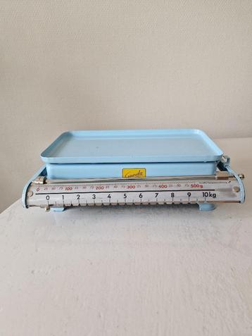 Zweedse Gunda vintage keukenweegschaal retro Blauw beschikbaar voor biedingen