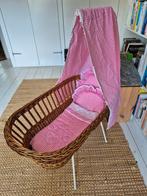 Retro rotan poppenwieg met hemeltje, Ophalen, Zo goed als nieuw, Babypop