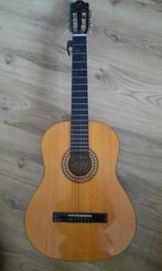 Gitaar + Hoes + Capo, Muziek en Instrumenten, Snaarinstrumenten | Gitaren | Akoestisch, Ophalen, Zo goed als nieuw, Klassieke of Spaanse gitaar