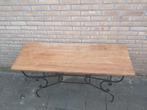Smeedijzeren wand tafel met hardhouten boven blad, Ophalen