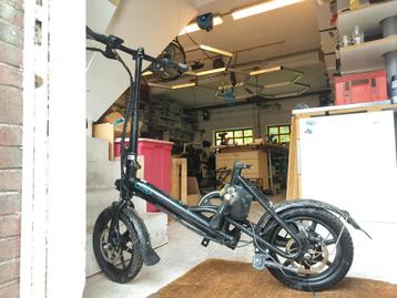 fiido 3d pro E-bike electrische vouwfiets accu laad niet  beschikbaar voor biedingen
