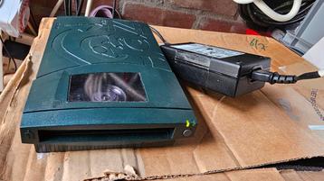 Iomega JAZ 2GB SCSI Model: V200S Portable Drive beschikbaar voor biedingen