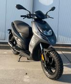 Piaggio Typhoon 2t 2016 14.059 km Geel kenteken Nette staat, Ophalen, Gebruikt, Overige modellen, Maximaal 45 km/u
