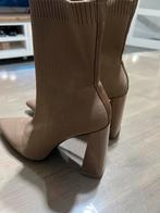 Zara laarzen hakken, Kleding | Dames, Ophalen of Verzenden, Zo goed als nieuw, Zwart, Hoge laarzen