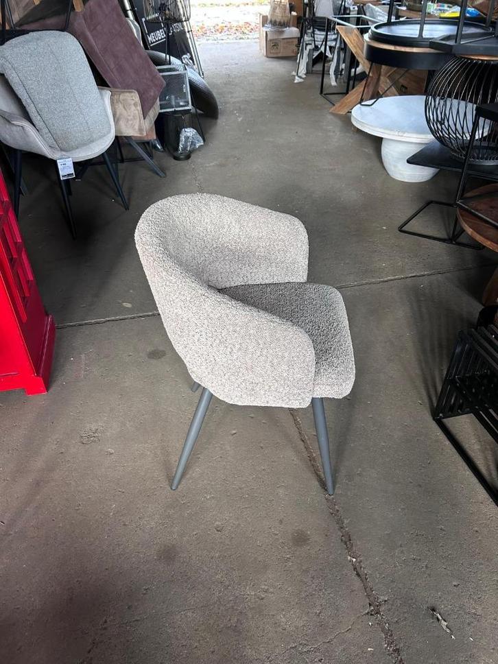 Eetkamerstoel beige/zandkleur kunststof !outlet korting!, Huis en Inrichting, Stoelen, Nieuw, Eén, Kunststof, Metaal, Wit, Ophalen