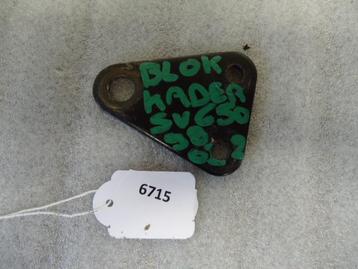 SV650 1998 - 2002 Suzuki Beugel Beugel motorblok D1-11685 beschikbaar voor biedingen