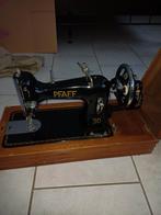 Pfaff hand naaimachine, Antiek en Kunst, Antiek | Naaimachines, Ophalen of Verzenden