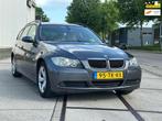 BMW 3-serie Touring 318i High Executive Automaat Clima/Cruis, Achterwielaandrijving, 4 cilinders, 129 pk, 1435 kg