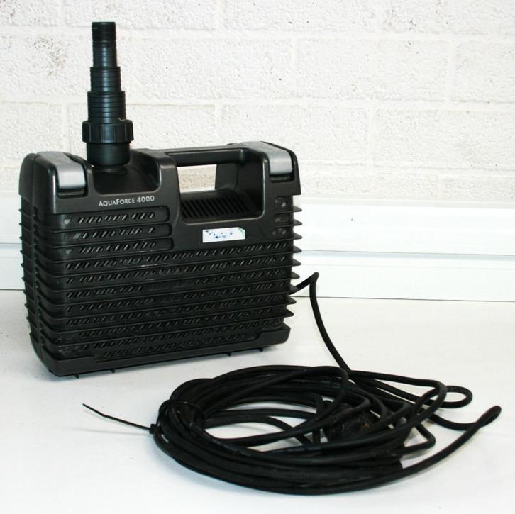 Aquaforce 4000 vijverpomp, bieden vanaf € 32, Tuin en Terras, Vijver-toebehoren, Gebruikt, Vijverpomp, Ophalen
