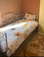 Romantisch IKEA 1-persoons bed/bedbank met matras, 90 cm, Eenpersoons, Wit, Ophalen of Verzenden