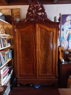 Biedermeier kroonkast, Ophalen