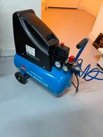 Te koop airpress hlo 215-25 compressor olievrij, Doe-het-zelf en Verbouw, Compressors, Ophalen, Zo goed als nieuw