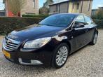 Opel Insignia 1.6 Turbo Edition Sedan, Auto's, Euro 5, Gebruikt, 4 cilinders, Bruin