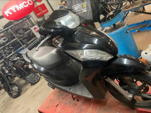 Alle onderdelen van deze Honda nsc vision 50, Fietsen en Brommers, Brommeronderdelen | Scooters, Gebruikt, Honda, Overige typen