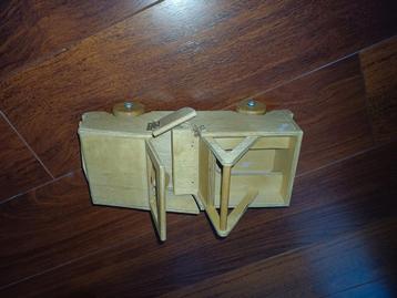 Houten Speelgoed Auto met Open Achterkant beschikbaar voor biedingen