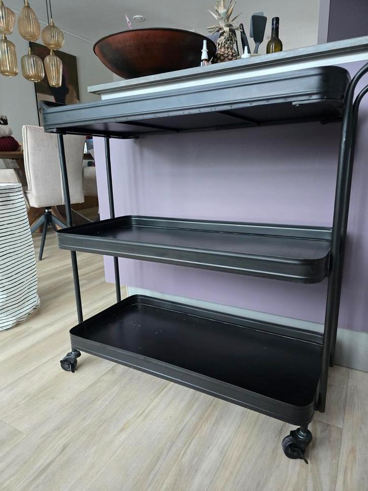 Industriële theekar/serveerwagen - zwart metaal, Huis en Inrichting, Tafels | Bijzettafels, Gebruikt, Ophalen