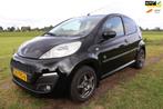 Peugeot 107 1.0 Envy|Airco|Bluetooth|Elek. ramen|NL-auto|NAP, Euro 5, Stof, Gebruikt, Zwart