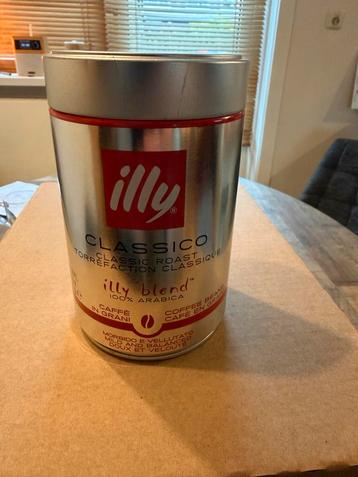 Illy Classico Koffiebonen 12 stuks. beschikbaar voor biedingen