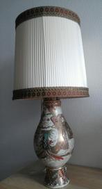 Chinese vaas lamp met plissé kap, Huis en Inrichting, Lampen | Tafellampen, Gebruikt, Stof, Ophalen, 75 cm of meer
