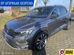 Volkswagen T-Roc 1.5 TSI DSG I Sport I LED INavigatie I 19 I, Auto's, Stof, Zwart, 150 pk, Bedrijf