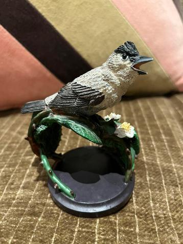 Zwartkop beeldje country bird collection beschikbaar voor biedingen