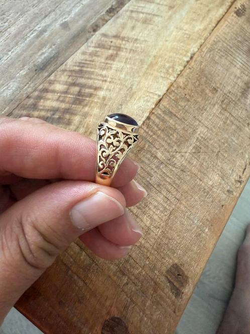 22 karaats gouden herenring met amethist, Sieraden, Tassen en Uiterlijk, Ringen, Zo goed als nieuw, Heer, 19 tot 20, Goud, Ophalen of Verzenden