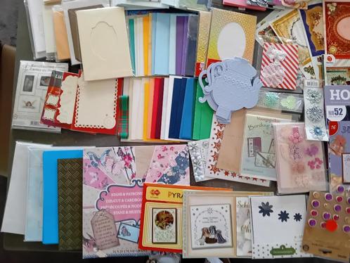 Heel veel spullen voor het maken van kaarten., Hobby en Vrije tijd, Kaarten | Zelf maken, Zo goed als nieuw, Overige typen, Overige thema's