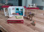 Schleich wagen + paardenstal + paarden + ruiters + acc., Ophalen of Verzenden, Zo goed als nieuw