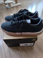 Adidas sleuth schoenen maat 43 1/3, Zwart, Ophalen of Verzenden, Adidas, Sneakers of Gympen