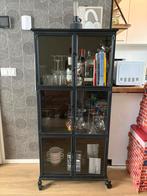 Metalen vitrinekast op wieltjes, Ophalen, Met deur(en), 100 tot 150 cm, 50 tot 100 cm