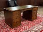 Antiek klassiek Engels bureau #606, Huis en Inrichting, Ophalen of Verzenden, Zo goed als nieuw, Bureau
