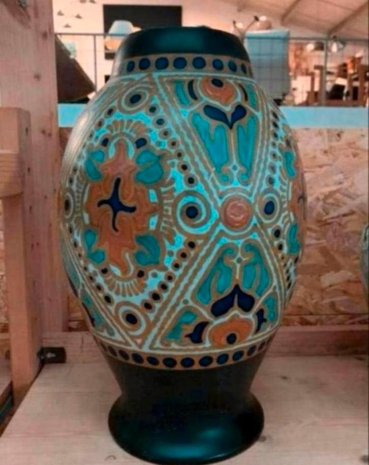 Vaas grote Zenith Gouda Fantasie plateel vaas jaren 60, Antiek en Kunst, Antiek | Keramiek en Aardewerk, Ophalen of Verzenden