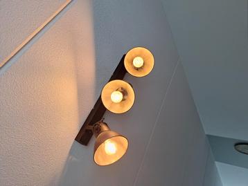 Luxe industriële plafondlamp beschikbaar voor biedingen