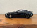 Aston Martin V12 Vantage S AutoArt 1:18, Hobby en Vrije tijd, Modelauto's | 1:18, Ophalen of Verzenden, Nieuw, Auto, Autoart