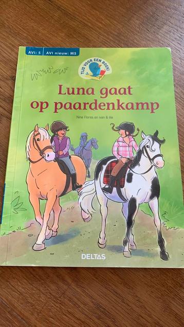 Nina Flores - Luna gaat op paardenkamp beschikbaar voor biedingen