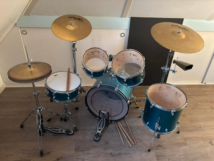 Premier drumstel + Paiste bekkens – topstaat, Muziek en Instrumenten, Drumstellen en Slagwerk, Zo goed als nieuw, Premier, Ophalen