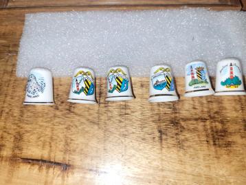 Vingerhoedjes Ameland - Diverse Afbeeldingen beschikbaar voor biedingen