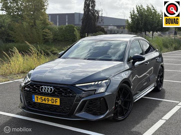 Audi RS 3 2.5 TFSI QUATTRO PANO|HUD|B&O|KERAMISCH|MASSAGE|, Auto's, Audi, Bedrijf, Te koop, RS3, 4x4, ABS, Achteruitrijcamera