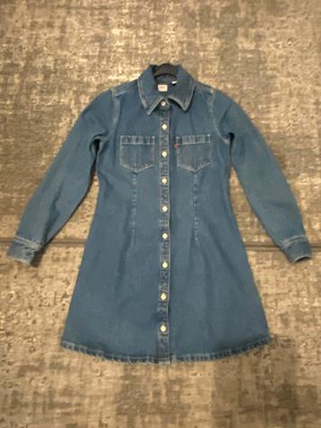 Zo goed als nieuwe denim jurk Levi’s. beschikbaar voor biedingen