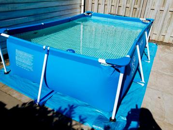 Intex zwembad 3 m x2m x75cm beschikbaar voor biedingen