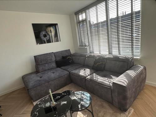 Elektrische hoekbank, Huis en Inrichting, Banken | Complete zithoeken, Zo goed als nieuw, Ophalen