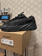 Yeezy Boost 700 MNVN Black, Kleding | Heren, Schoenen, Ophalen of Verzenden