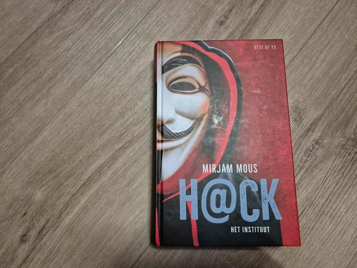 Mirjam Mous - Het instituut, Boeken, Kinderboeken | Jeugd | 13 jaar en ouder, Zo goed als nieuw, Ophalen of Verzenden